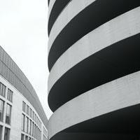 Bild: Parkhausauffahrt und Fassade, Dortmund